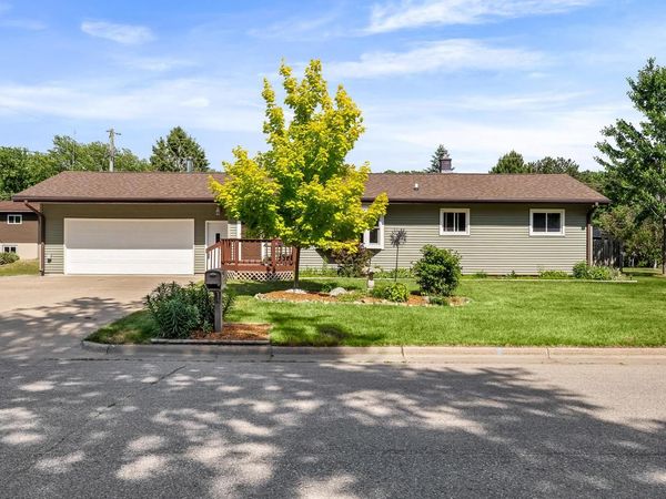 1527 Holley STREET, Holmen, WI 54636