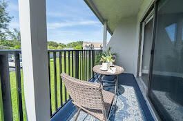 3901 36th Court, Unit C206, West Palm Beach, FL 33407 Photo