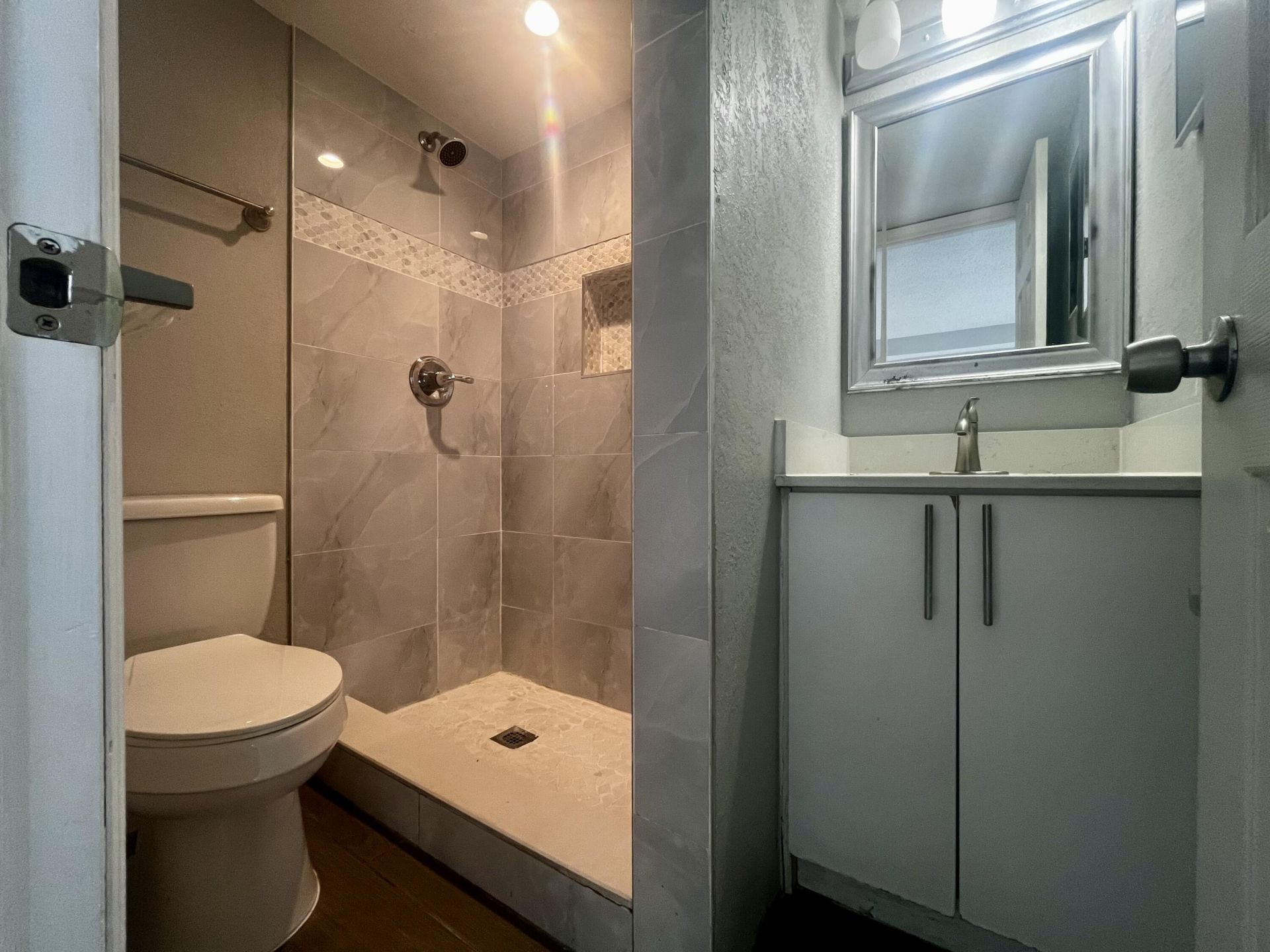 3901 36th Court, Unit C206, West Palm Beach, FL 33407 Photo