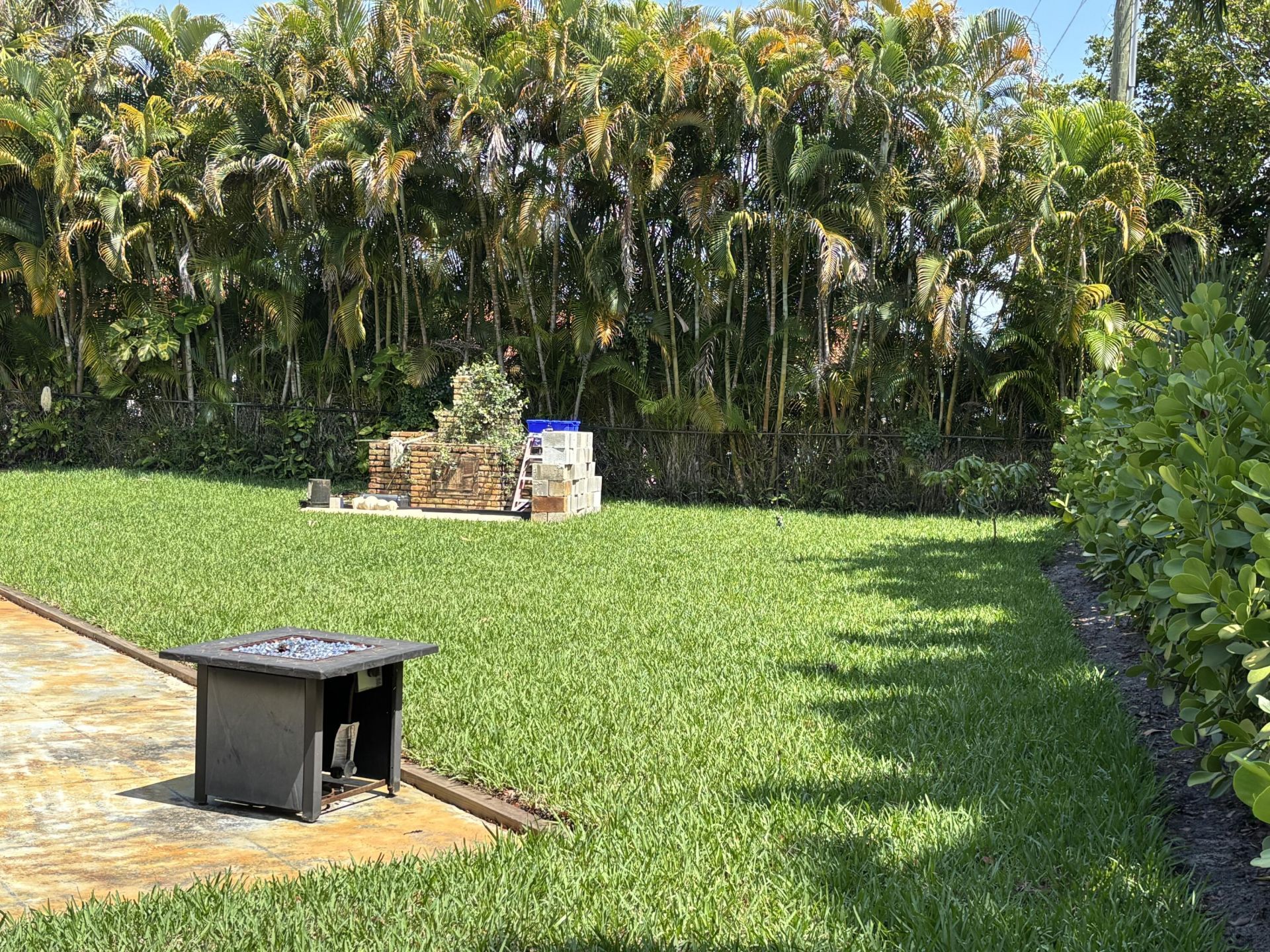 135 E Ilex Drive, Lake Park, FL 33403 Photo
