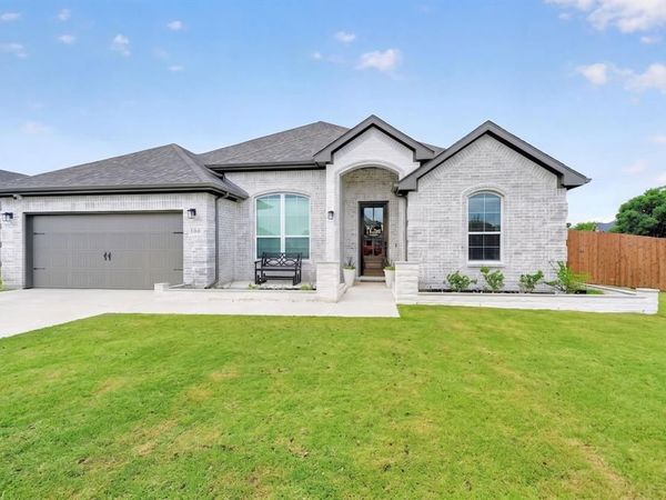 100 Aero Vista Drive, Caddo Mills, TX 75135