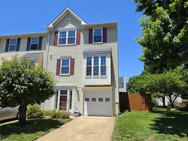 13830 BRIDLINGTON COURT, CENTREVILLE, VA 20120