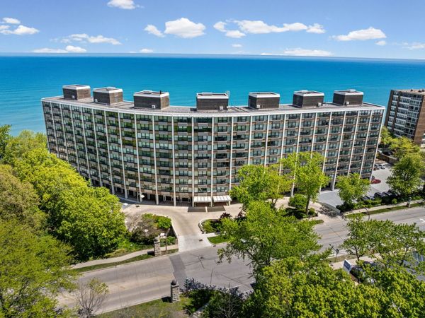 Unit 10A, Wilmette, IL 60091