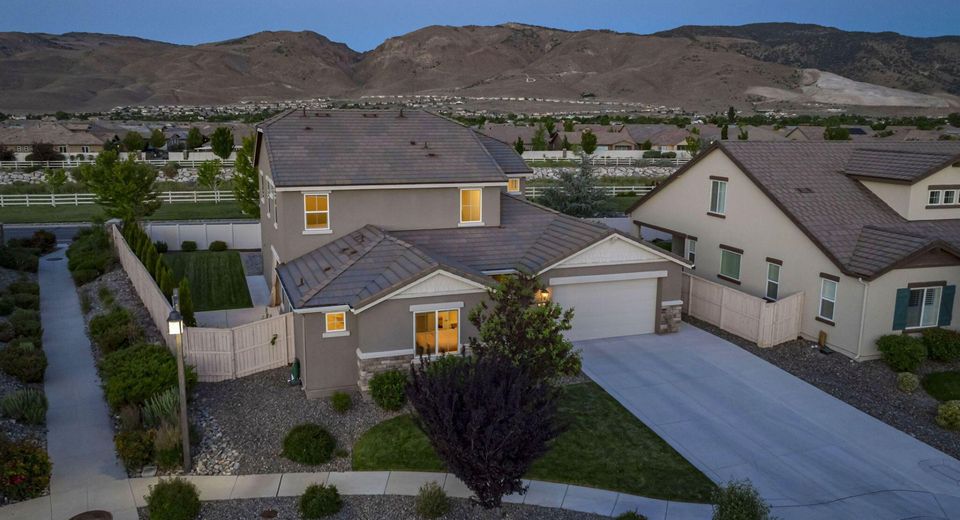 10210 Rollins Drive, Reno, NV 89521 Photo