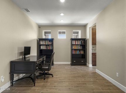 10210 Rollins Drive, Reno, NV 89521 Photo