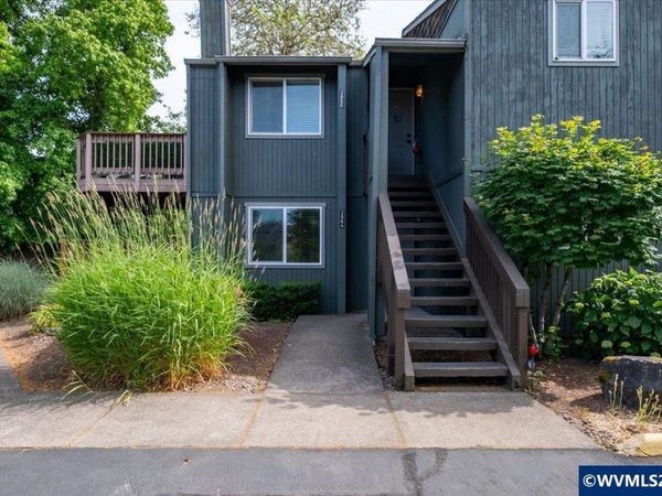 2864 Newton Pl, Philomath, OR 97370