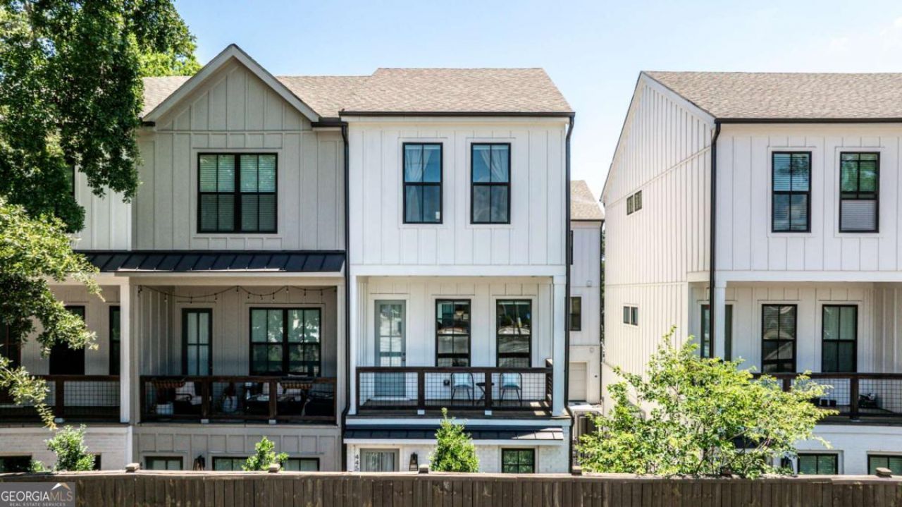 4456 Dalston Drive Ne, Atlanta, GA 30342 Main Photo