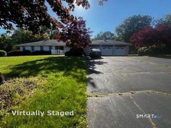 39 Westcliff , West Hartford, CT 06117