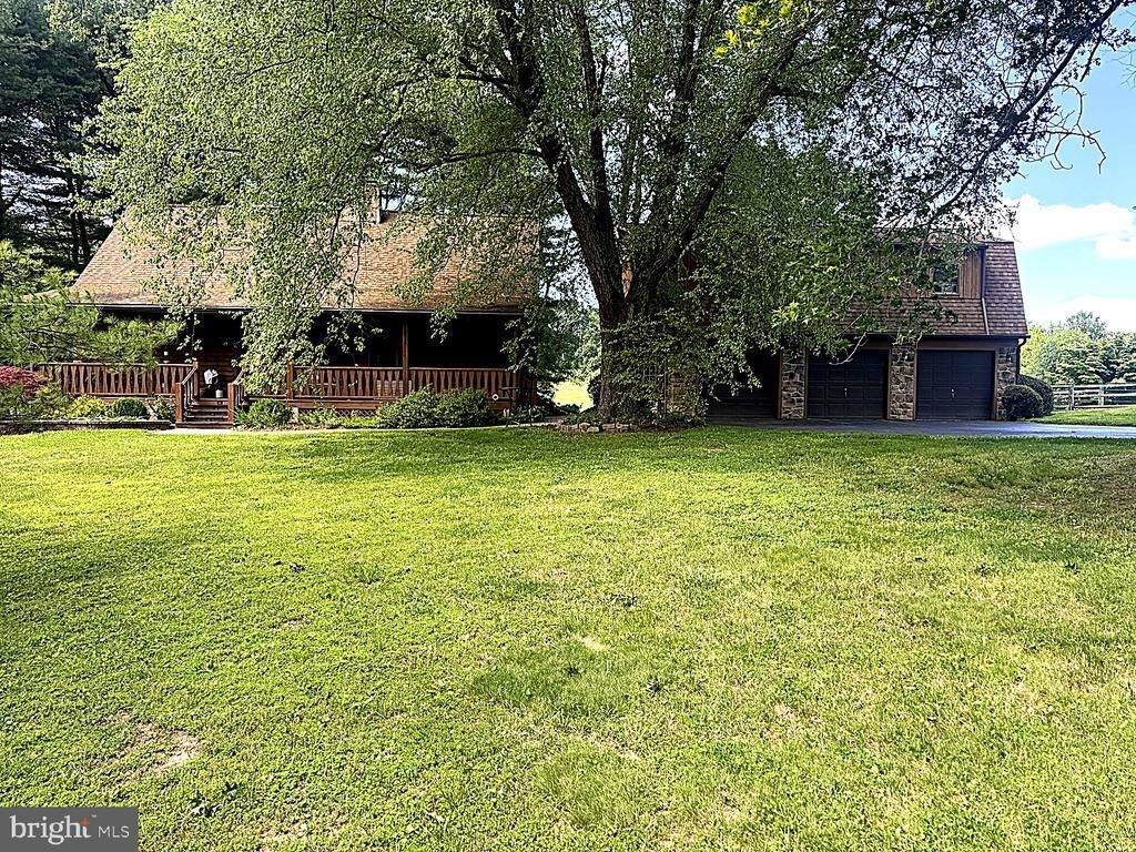 15 STYER ROAD, GLENMOORE, PA 19343