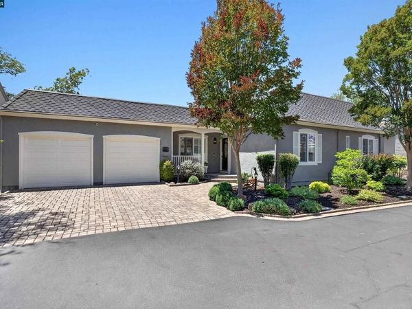 173 Cypress Point Way , Moraga, CA 94556