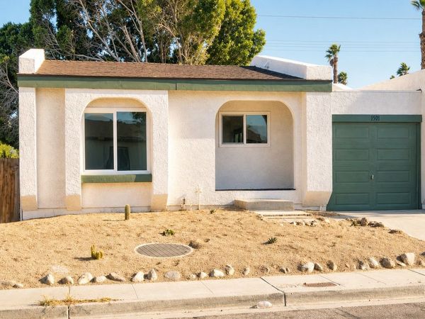 1501 E Twin Star , Palm Springs, CA 92262