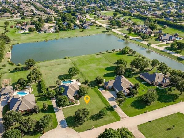 104 Island Circle, Shady Shores, TX 76208