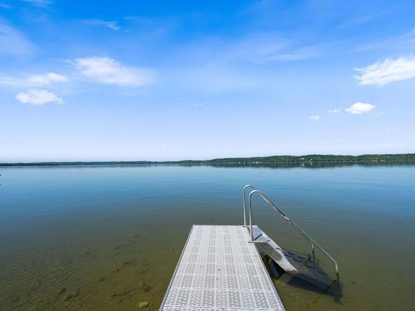 8440 Lakeview Road S, Traverse City, MI 49684