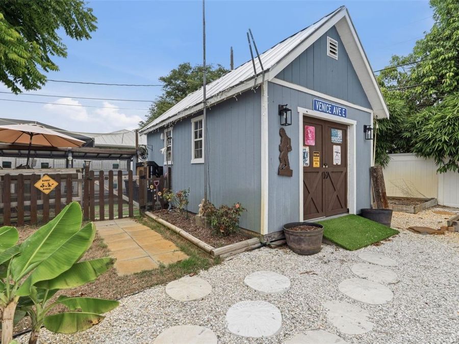 Property Image 43