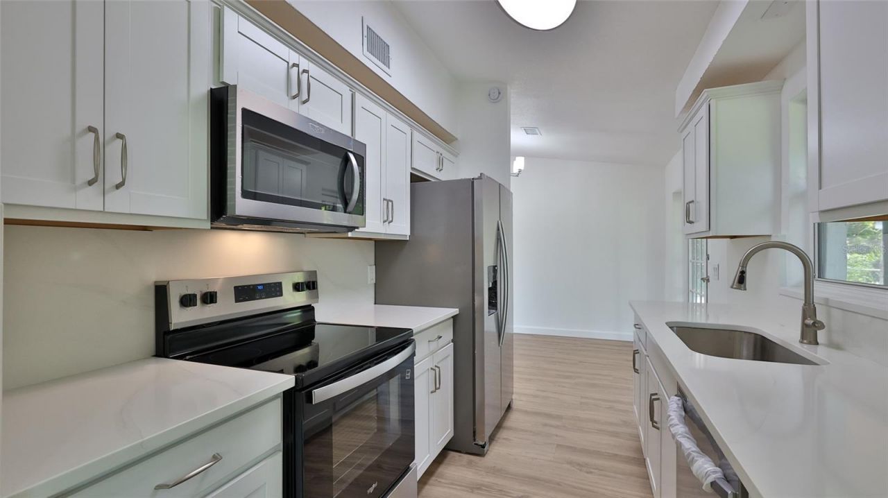 2212 Woodland Drive, Edgewater, FL 32141 Photo