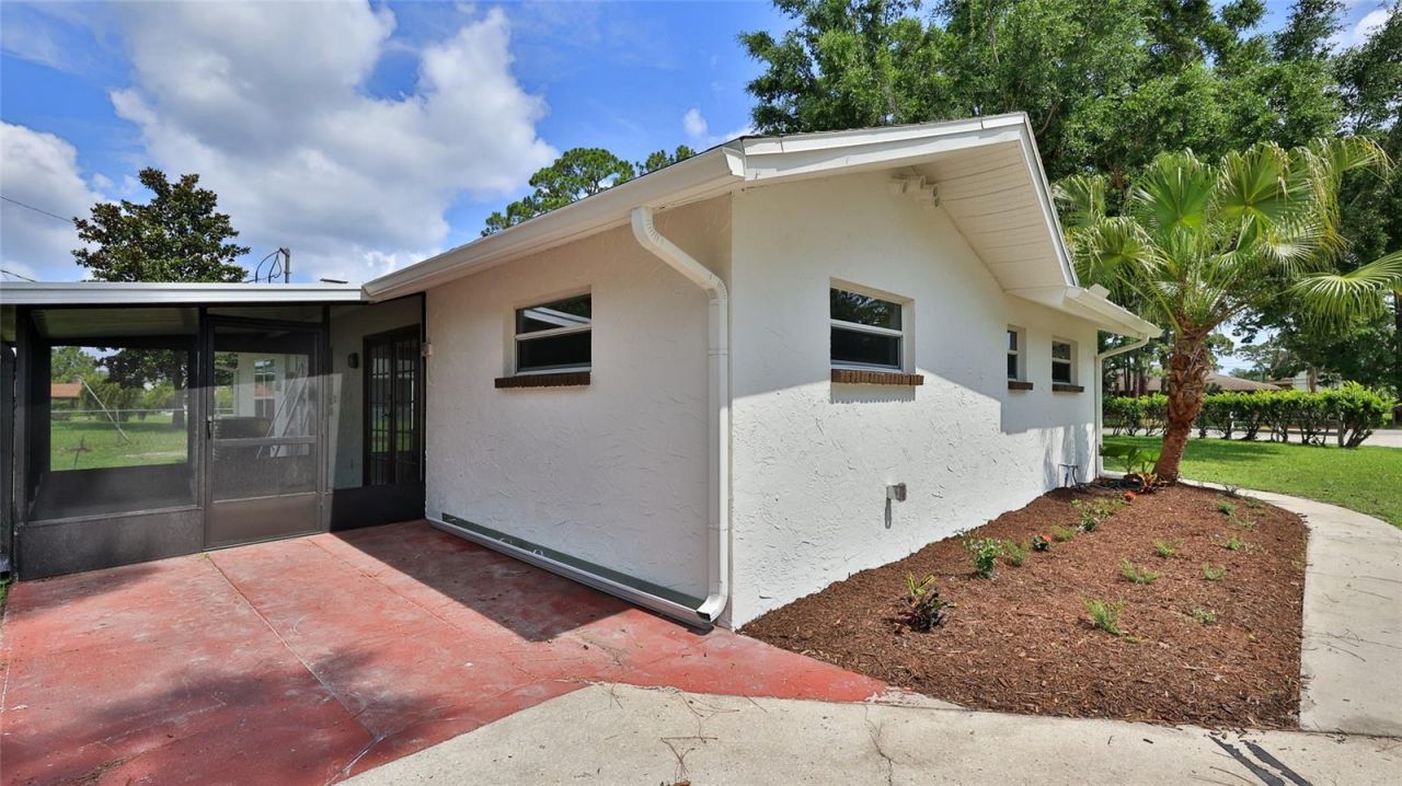 2212 Woodland Drive, Edgewater, FL 32141 Photo