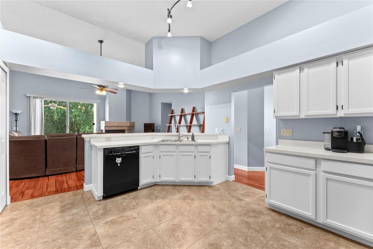 2811 Ripton Court , Orlando, FL 32835 Photo