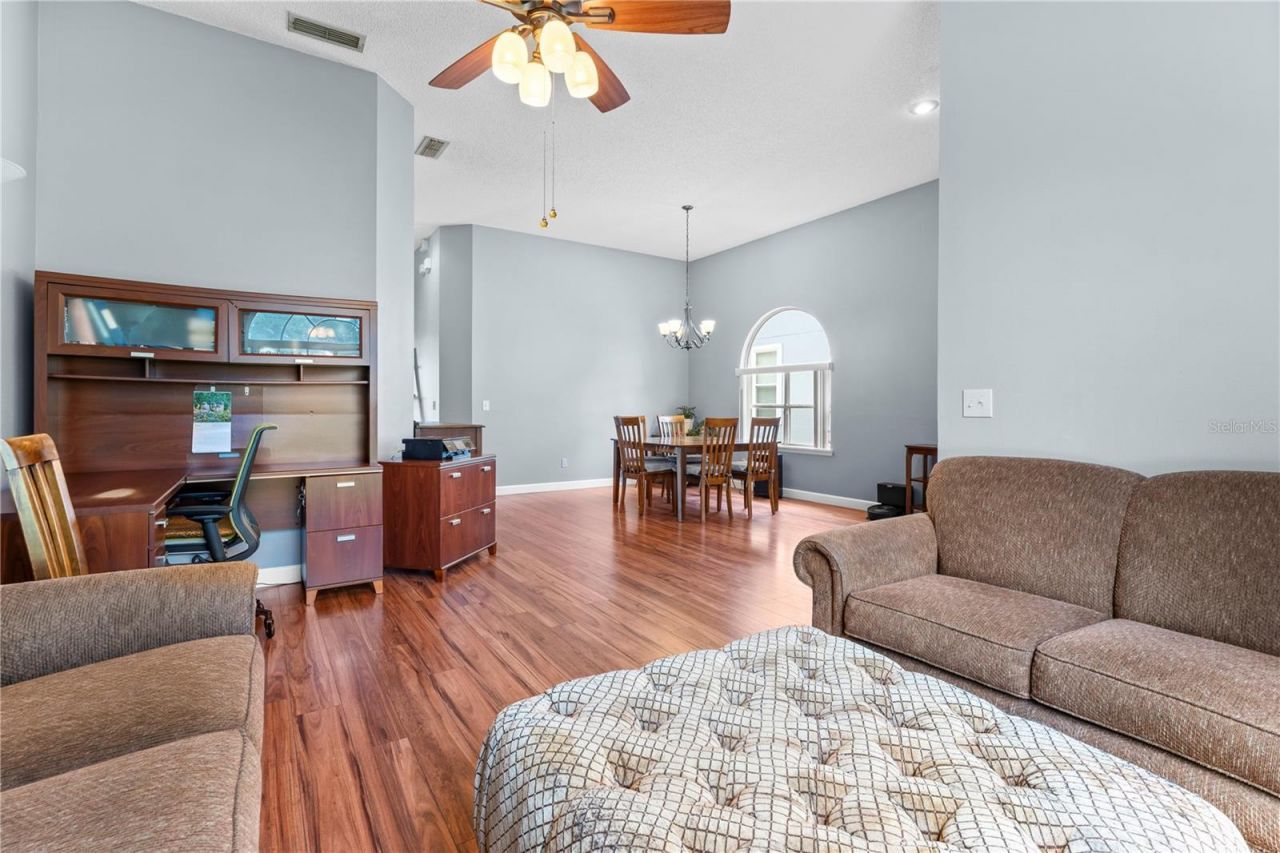 2811 Ripton Court , Orlando, FL 32835 Photo