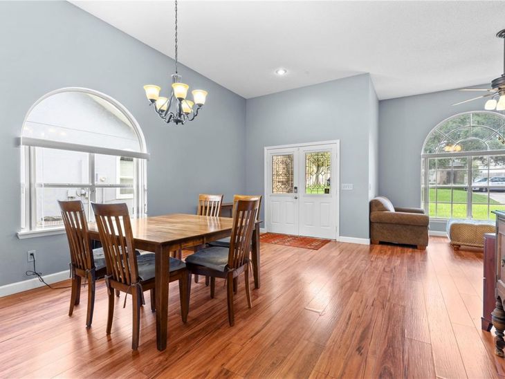 2811 Ripton Court, Orlando, FL 32835