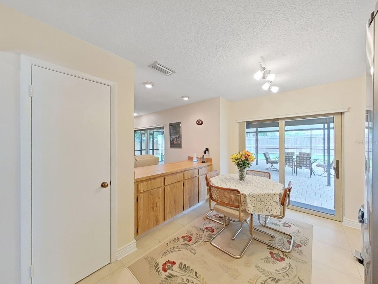1367 Corner Oaks Drive , Brandon, FL 33510 Photo
