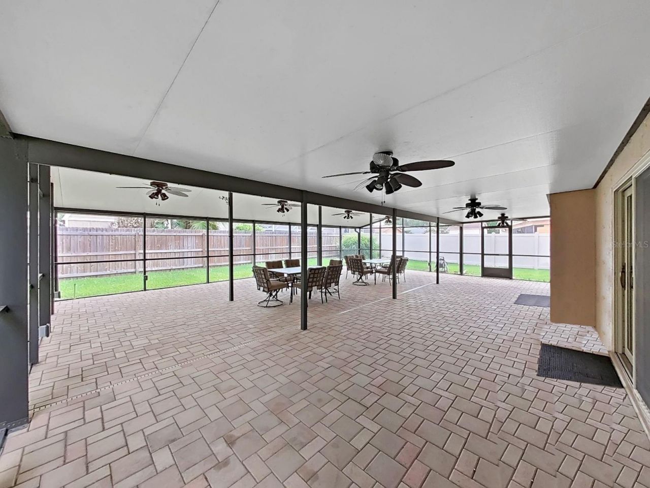 1367 Corner Oaks Drive , Brandon, FL 33510 Photo