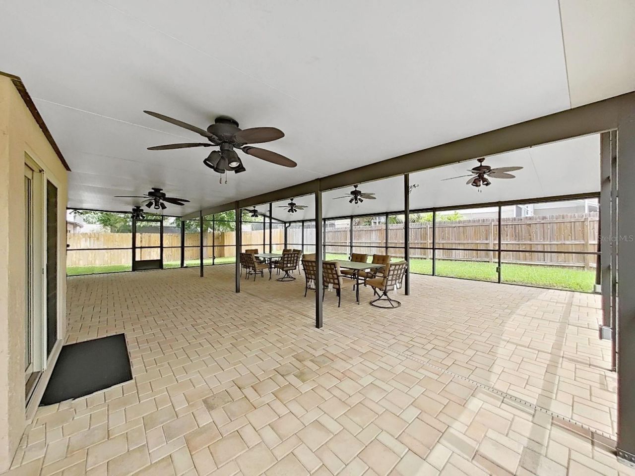 1367 Corner Oaks Drive , Brandon, FL 33510 Photo