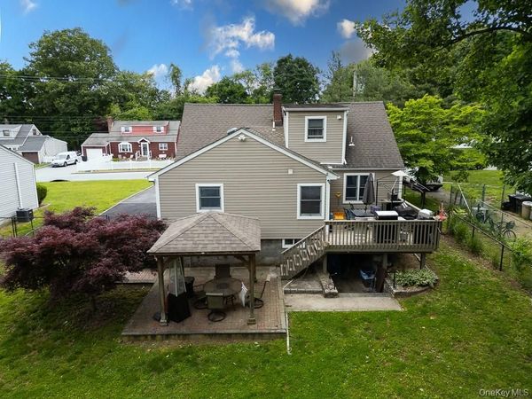 22 Oakbrook Road , Ossining, NY 10562