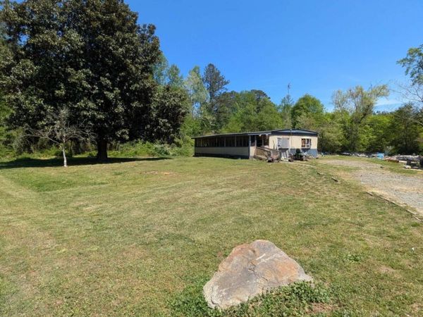 255 Ivey Lane, Dallas, GA 30157