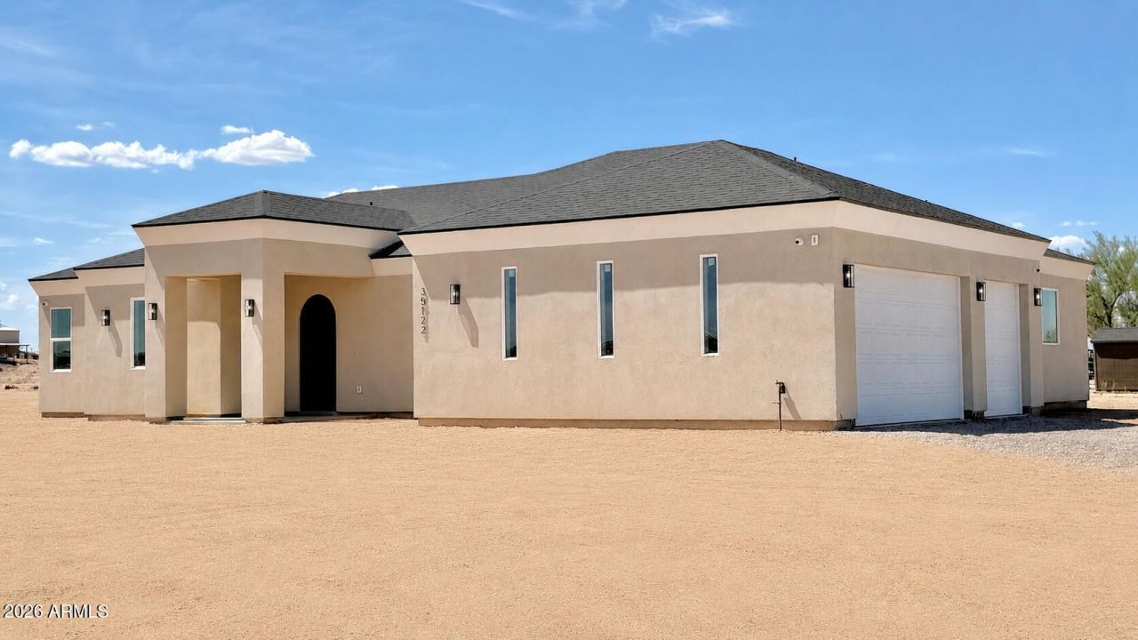 35122 W Olney Avenue, Arlington, AZ 85322