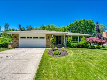 9942 Vista Drive, North Royalton, OH 44133