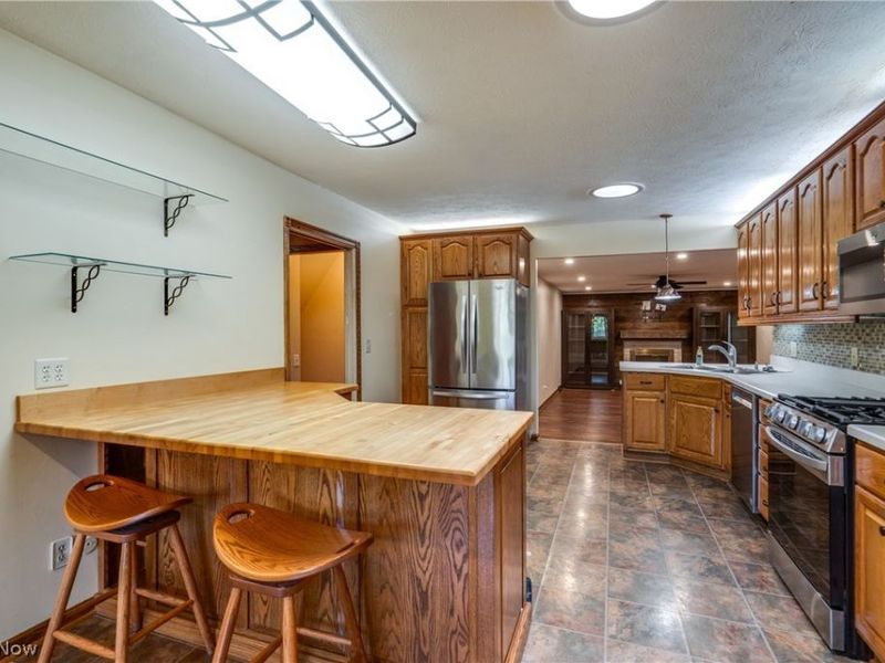 9942 Vista Drive , North Royalton, OH 44133 Photo 15