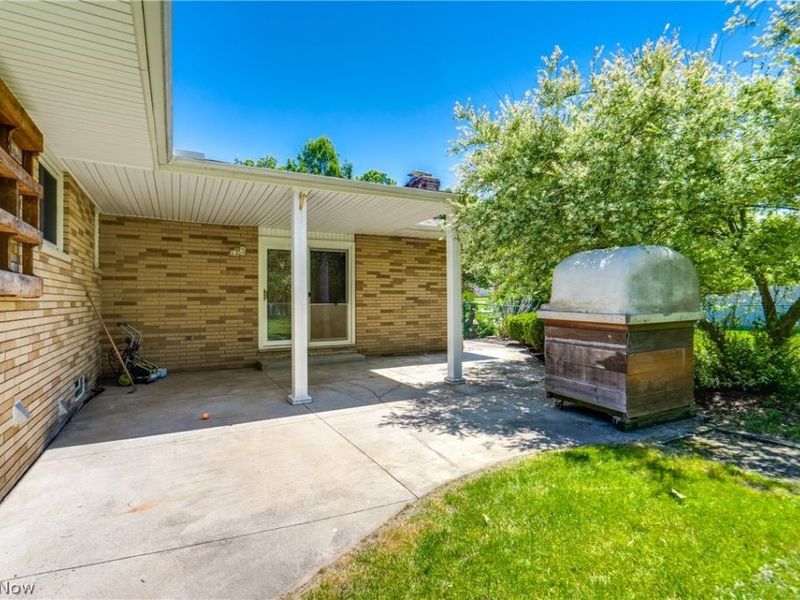 9942 Vista Drive , North Royalton, OH 44133 Photo 6