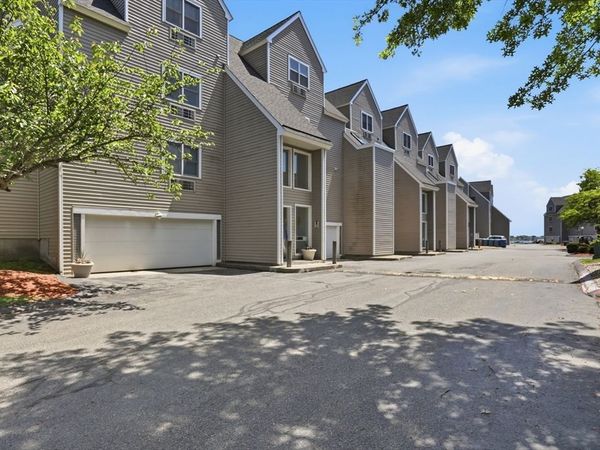 117 Water Street, Unit 24, Beverly, MA 01915