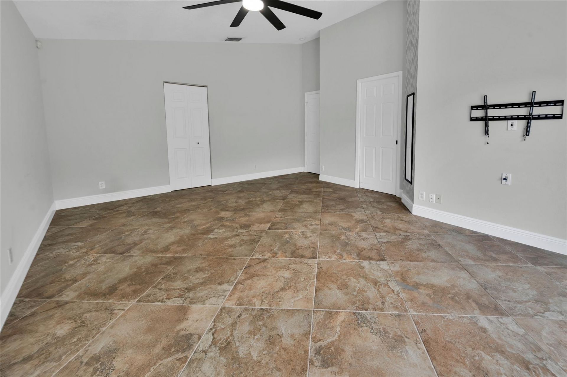 8949 NW 45th Court, Coral Springs, FL 33065 Photo