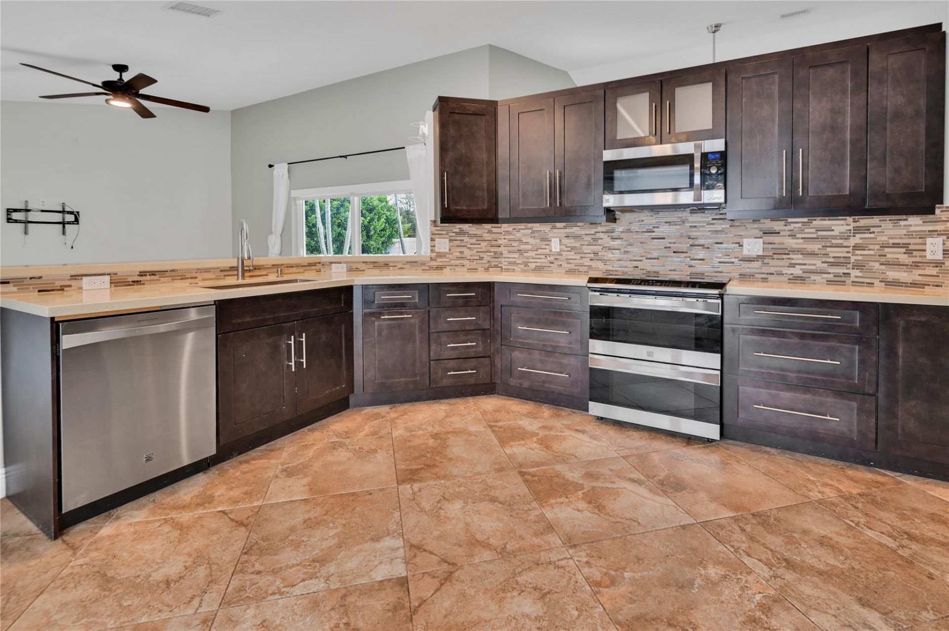 8949 NW 45th Court, Coral Springs, FL 33065 Photo