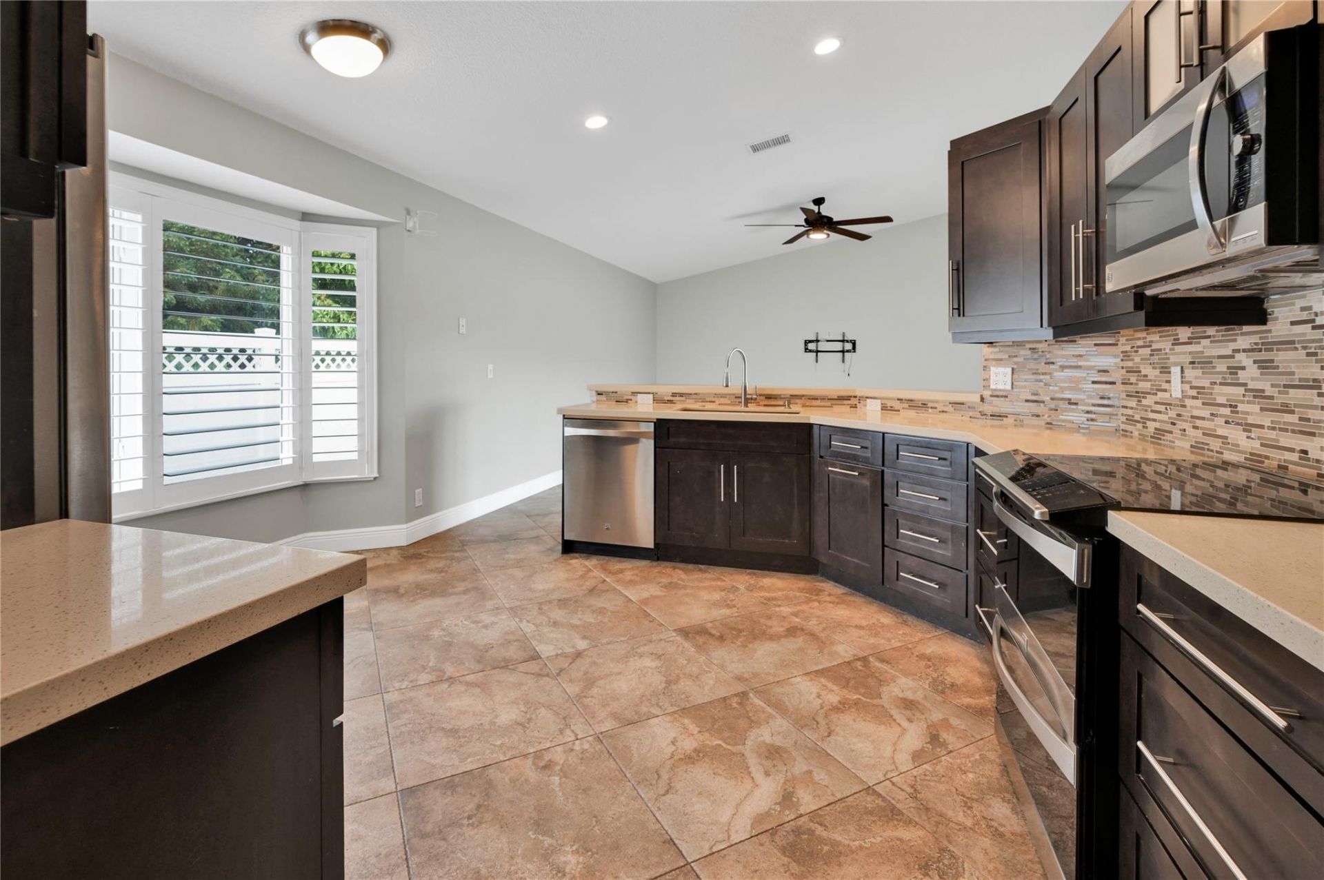 8949 NW 45th Court, Coral Springs, FL 33065 Photo