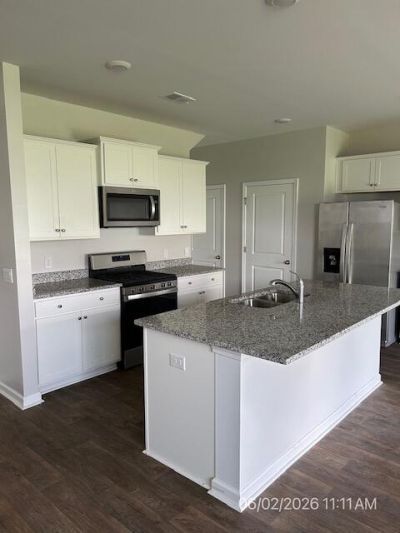 190 Lagoona Drive Photo 4