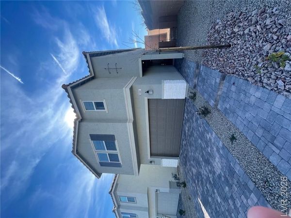 10861 River Junction Avenue, Las Vegas, NV 89166