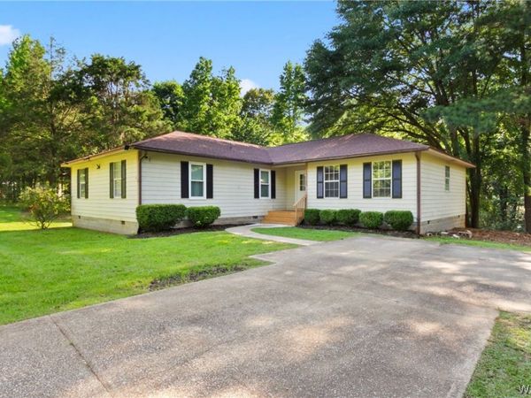 17722 Buckhorn Drive, Northport, AL 35475