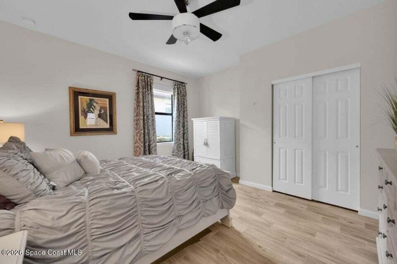 5040 Pendelton Square , Vero Beach, FL 32967 Photo