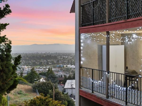 2500 Miramar Ave , Unit 201, Castro Valley, CA 94546