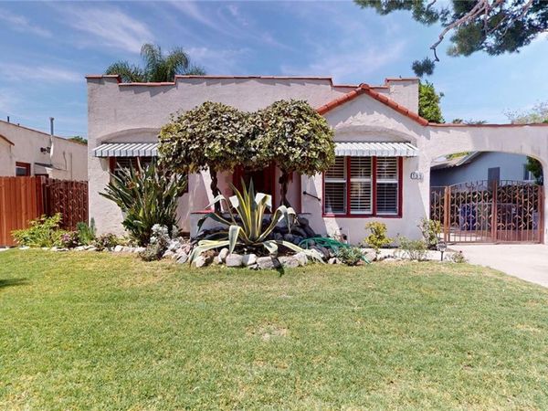 135 N Naomi , Burbank, CA 91505
