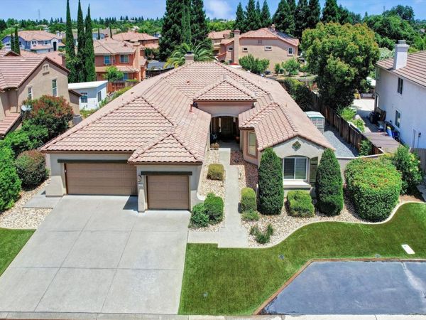 217 County Down Ct, Roseville, CA 95678