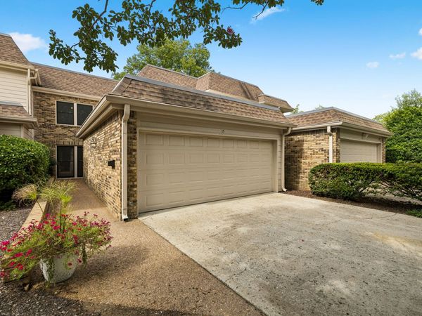 401 Bowling Avenue, Unit 15, Nashville, TN 37205