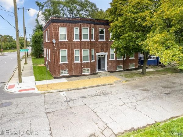 2282 Belvidere Street , Detroit, MI 48214