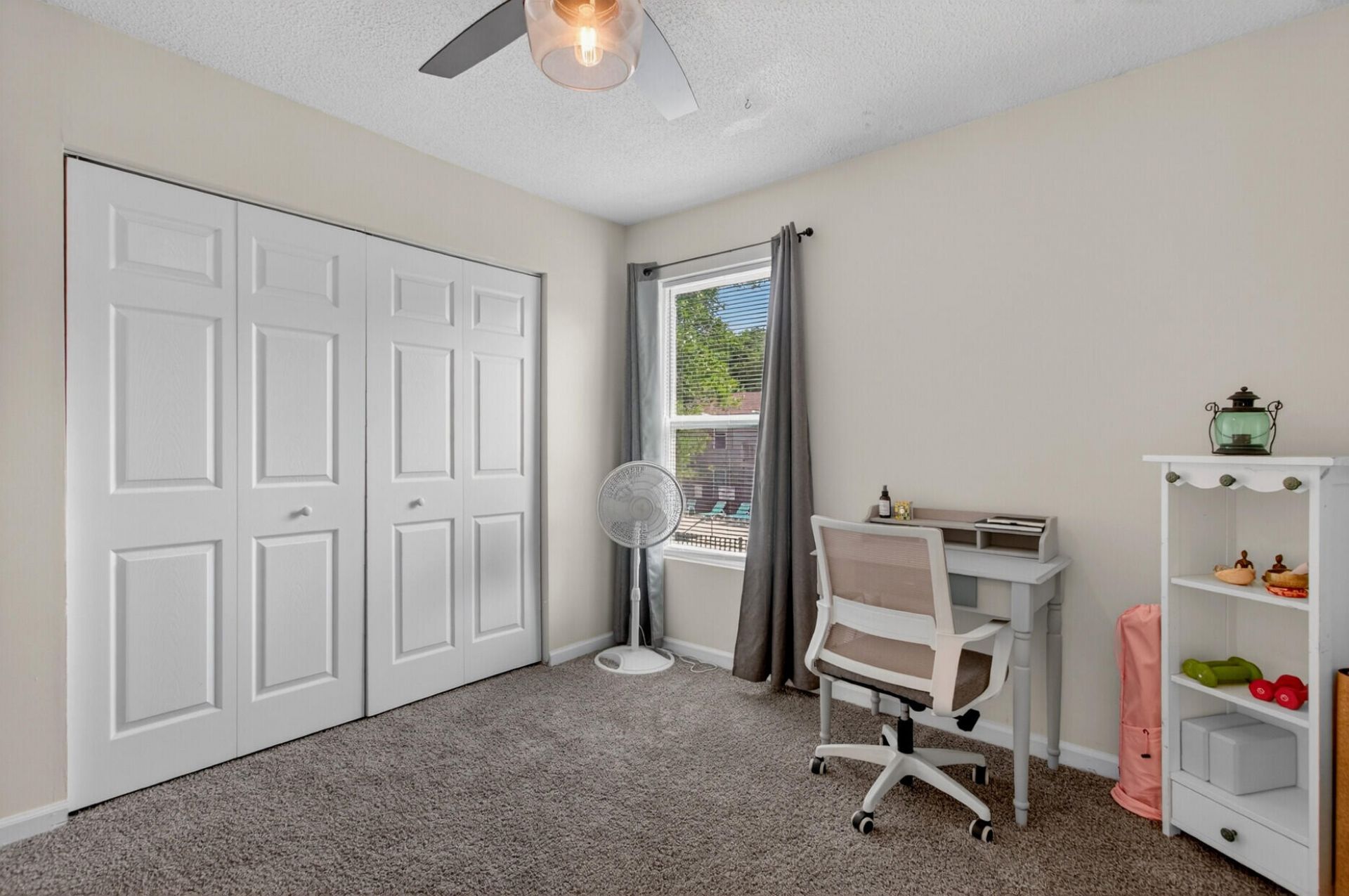 1402 Camp Road Photo 14