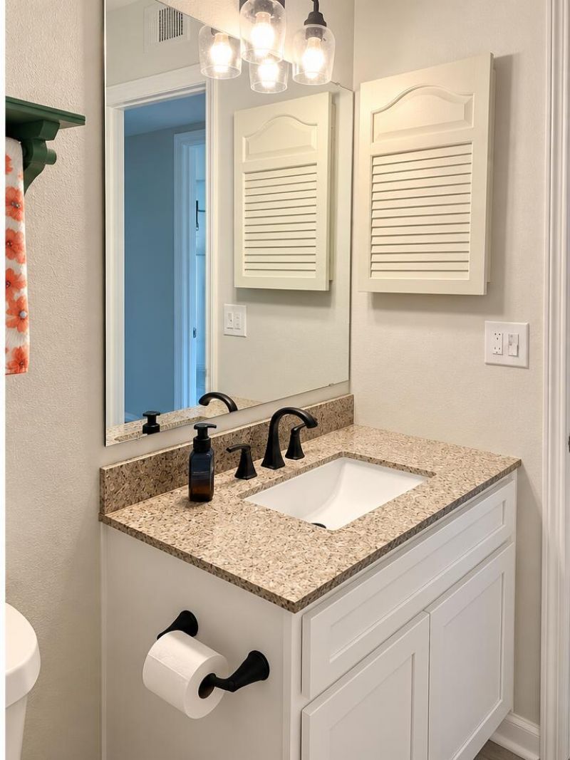 1402 Camp Road Photo 16