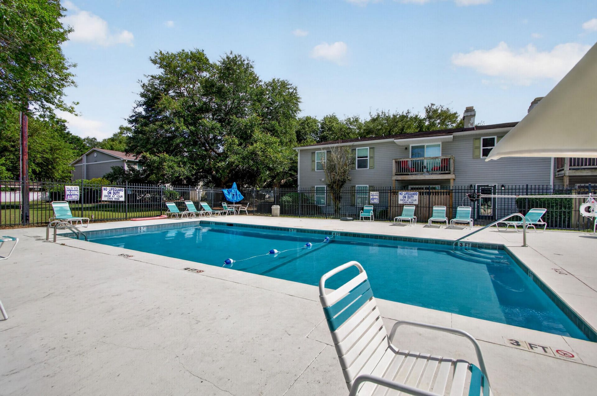 1402 Camp Road Photo 22