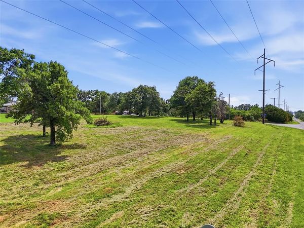 E Circle Drive, Choctaw, OK 73020