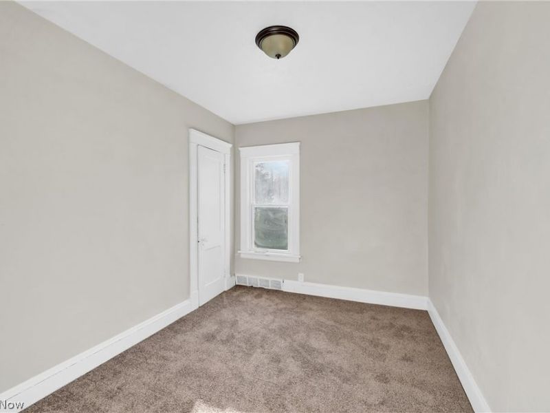 13012 Austin Avenue, Cleveland, OH 44108 Photo 14